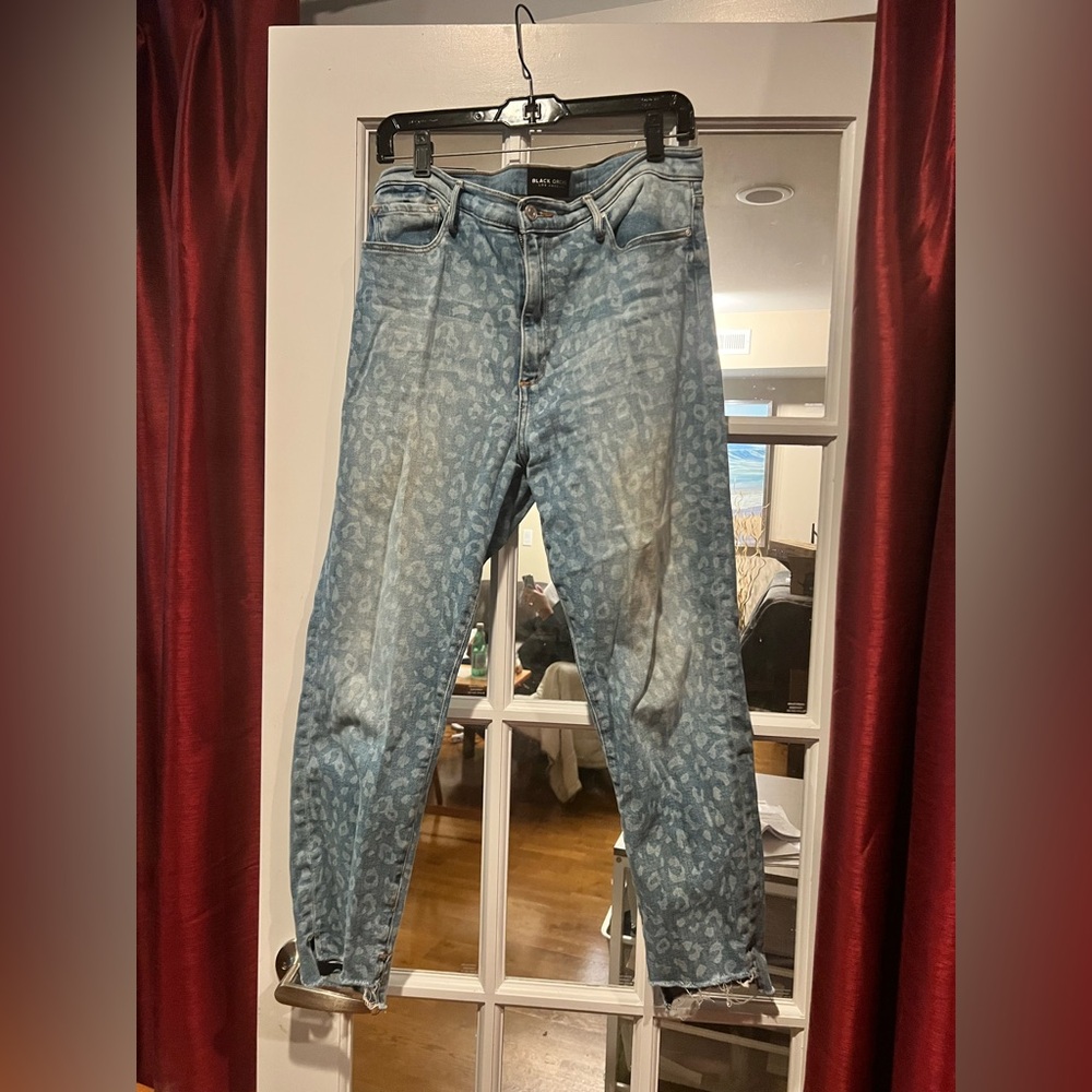 Black Orchid women Blue Patterned Relaxed Jeans